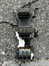 Cargar imagen en el visor de la galería, 90 hp Yamaha INTAKE MANIFOLD 6H1-13641-02-94 REED VALVE 688-13610-00-00 688-W0004-00-00 two stroke 1992-2009 some 75 hp