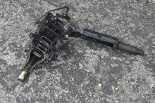 Cargar imagen en el visor de la galería, 6 5 8 hp Johnson Evinrude 0440169 STEERING BRACKET & 0336156 ARM 1992-2004 two stroke 0335892 stern bracket strd 0335891 port