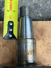 Load image into Gallery viewer, 75 90 hp Yamaha CRANKSHAFT 688-11411-01-00 Two Stroke 3 Cylinder