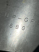Cargar imagen en el visor de la galería, f 40 hp Yamaha Jet Drive TOP COWLING 6BG-42610-11-00, AIR DUCT AIR DUCT 6BG-42613-00-00 four stroke 2012-2018