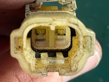 Cargar imagen en el visor de la galería, BF 50 45 40 35 hp Honda CHOKE SOLENOID 36190-ZV5-003 four stroke pre-1997 up
