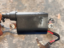 Load image into Gallery viewer, f 115 hp Yamaha IGNITION COIL #1 68V-82310-01-00 COIL #2 68V-82310-11-00 f6t546 four stroke 2015-2018
