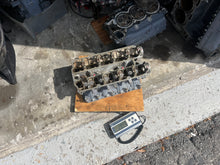 Load image into Gallery viewer, f 115 hp Yamaha CYLINDER HEAD ASSY 68V-11110-01-94 four stroke 2004 without cams