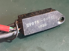 Cargar imagen en el visor de la galería, DT 65 55 115 140 hp Suzuki LOW OIL WARNING 37875-94611 two stroke 1986-1997