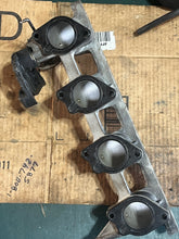 Load image into Gallery viewer, f 100 90 80 hp Yamaha 67F-13641-00-94 MANIFOLD 1,  DIAPHRAGM 67F-14369-00-00 1999-2003 four stroke