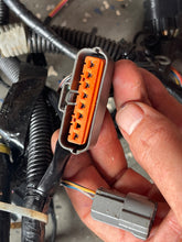 Load image into Gallery viewer, 200 175 150 HP Yamaha HPDI 68F-82590-70-00 WIRE HARNESS ASSY two stroke OEM engine electrical