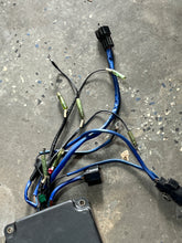 Load image into Gallery viewer, 225 hp Yamaha CDI CONTROL UNIT 65J-85540-00-00 f8t33772 ox66 two stroke 1997 65J-00 65J-85540-01-00 65J-85540-02-00