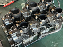 Cargar imagen en el visor de la galería, 150 175 hp OMC Johnson Evinrude V6 CARBURETOR SET 0439211 5002130 Port & Starboard 0439212 5002131 with FUEL MANIFOLD TUBES two stroke PX CX