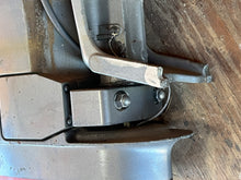 Load image into Gallery viewer, 250 225 hp Yamaha 20” MIDSECTION hpdi SWIVEL 64E-43311-10-8D STEERING BRACKET 66K-42510-00-8D UPPER CASING 60X-45111-00-8D EXHAUST 60V-41137-00-94 two stroke 2003 3.1 Liter