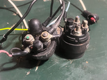 Cargar imagen en el visor de la galería, DF 60 70 HP Suzuki 38410-94552 PTT POWER TRIM RELAY up & down  Four Stroke 1998-2009 compatible some 40 50 90 100 115 hp - Evinrude 5031483