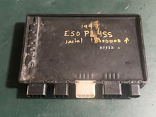 Lade das Bild in den Galerie-Viewer, 50 hp Evinrude 5031740 ECM Engine Control Module f8t90172