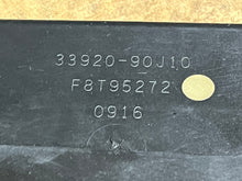 Cargar imagen en el visor de la galería, DF 115 hp Suzuki ECU Control Unit 33290-90j10 f8t95272 four stroke 90 100 hp compatibility Superseded by 33920-90J94 33920-90j00