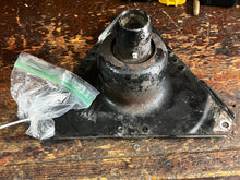 Lade das Bild in den Galerie-Viewer, 3.0 4.5 Liter Mercruiser ENGINE COUPLER 18643A5 v6 v8