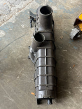 Lade das Bild in den Galerie-Viewer, 350 hp Mercury Verado CAC ASSY FUEL MODULE 8M0035200 8M0092462 END CAP 8M0046698 four stroke 200-400 hp compatible