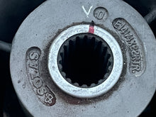 Load image into Gallery viewer, Volvo Penta SX Solas 14 1/4 x 22P RH PROPELLER 3-Blade prop 19 spline