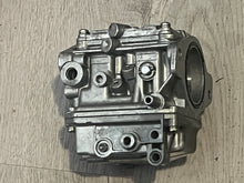 Cargar imagen en el visor de la galería, 90 75 hp Yamaha CARBURETOR 1 top 6H1-14301-07-00 TWO STROKE 1992-2003