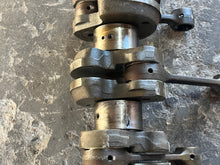 Cargar imagen en el visor de la galería, 115 120 140 hp Tohatsu Nissan CRANKSHAFT 3C7000502 Two Stroke 4 cylinder carbureted