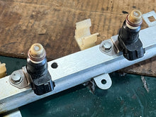 Load image into Gallery viewer, BF 135 150 115 Honda intake fuel injectors fuel rail  & pressure regulator OUTBOARD 2006-up 16450-ZY6-003 16621-ZY6-000 16740-ZY6-003