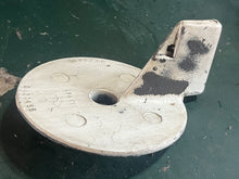 Cargar imagen en el visor de la galería, 120 - 225 hp Johnson Evinrude TRIM TAB 333961 two stroke