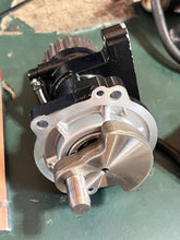 Charger l'image dans la galerie, REBUILDABLE 40 - 90 hp Tohatsu Nissan AIR COMPRESSOR 3T5B100002 two stroke 2002-2010