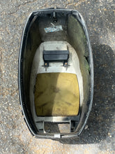 Lade das Bild in den Galerie-Viewer, 8 9.9 HP Mercury 9420A10 TOP COWL engine cover TWO STROKE also some 6 10 & 15 hp compatibility 9205A13