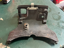 Load image into Gallery viewer, DF 175 hp Suzuki BOTTOM COWLING FRONT PANEL 61831-96J01-0EP 61831-96J10-0EP four stroke 2006-2010