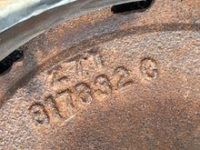 Cargar imagen en el visor de la galería, 150 200 hp Mercury 271-817832c FLYWHEEL magneto two stroke v6