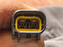 Load image into Gallery viewer, f 150 hp Yamaha POWER TRIM TILT RELAY 63P-81950-00-00 four stroke 2005-2024 some compatibility 50 60 70 75 90 115 175 200 225 250 hp