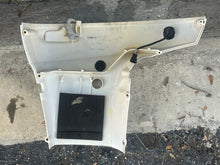 Load image into Gallery viewer, DF 115 140 Suzuki lower SIDE COVER 61820-90J11-Y5S 61821-92J00 PORT 61811-92J00 61810-90J10-Y5S STBD four stroke 2015-2021+