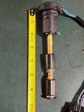 Load image into Gallery viewer, sold may2026——200 225 250 300 Yamaha hpdi OIL LEVEL SENSOR 61A-85730-03-00 two stroke 1998-2009 super 61A-02 61A-01 61A-00