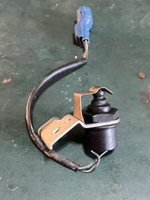 Load image into Gallery viewer, BF 50 hp Honda 35495-ZV5-821 throttle Neutral Safety Switch pre 1997-2002 15 - 130 hp four stroke