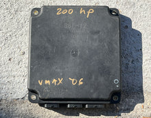 Cargar imagen en el visor de la galería, 200 175 hp Yamaha ECU Control Unit 68F-8591A-12-00 F8t93084 two stroke HPDI 2002-up super 68F-8591A-30-00