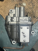 Load image into Gallery viewer, DF 60 50 40 hp Suzuki VST 15600-88L00 88L01 VAPOR SEPARATOR Four Stroke TESTED