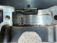 Cargar imagen en el visor de la galería, 250 225 hp Yamaha HPDI CRANKCASE BLOCK w COVER 60X-15100-03-1S 60V-00 two stroke 2005-2009