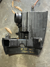 Cargar imagen en el visor de la galería, DF 115 hp Suzuki INTAKE AIR SILENCER 13810-90J01 four stroke 2013-2020 some compatibility 100 140 compatibility