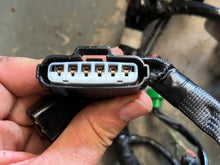 Cargar imagen en el visor de la galería, f 250 hp Yamaha engine WIRE HARNESS ASSY 6P2-82590-02-00 6P2-01 6P2-00 four stroke 2005