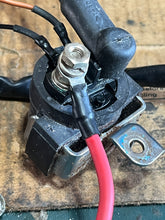 Load image into Gallery viewer, 90 hp Yamaha 6G1-81941-10-00 STARTER RELAY 1998-2005 two stroke 75 80 100 hp