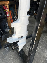 Cargar imagen en el visor de la galería, MFS 5 hp Tohatsu propane powered outboard motor with 30” lower unit Four Stroke MFSSCLPG