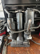 Cargar imagen en el visor de la galería, sold local feb28-2026—-135 - 225 hp Mercury 826729A2 Power Trim Tilt Assy 3-wire 1993-up TWO STROKE black max MANUAL RELEASE NEEDS REPLACING