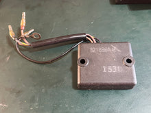 Cargar imagen en el visor de la galería, Mercury Rev Limiter Module 821889A40 two stroke 144-1889-51