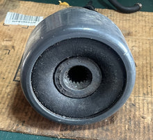 Lade das Bild in den Galerie-Viewer, Volvo OMC Cobra 984290 Engine Coupler i/o sterndrive Sierra 18-21752-1 1986-up 4.3 5.0 5.7 Liter 3858437 986120 3853917