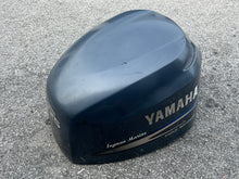 Lade das Bild in den Galerie-Viewer, f 225 hp Yamaha 69J-42610-00-8D TOP COWLING Engine Cover four stroke 2002-2010 - NO SHIPPING