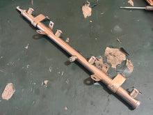 Load image into Gallery viewer, f 150 hp Yamaha FUEL INJECTOR DELIVERY PIPE 63P-13160-00-00 four stroke 2005-2014