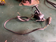 Load image into Gallery viewer, 150 hp Johnson Evinrude TILT & TRIM SENDING UNIT 0433462 0586039 342386 335262 two stroke 1991-2001 some 80 - 175 hp