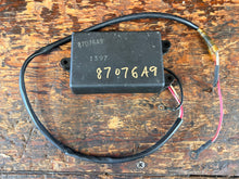Cargar imagen en el visor de la galería, 135 150 175 200 hp Mercury IDLE SPEED CONTROL MODULE 87076A9 Two Stroke 1987-2001 superseded 87076A10