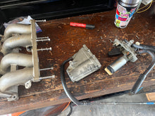 Load image into Gallery viewer, f 115 hp Yamaha 68V-14180-01-00 vst FUEL FLOAT CHAMBER ASSY with pump 2000-2011 Four Stroke