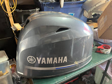 Cargar imagen en el visor de la galería, sold ebay dec2025—-f 60 70 50 hp Yamaha TOP COWLING with some decals 6CJ-02 6CJ-03 6CJ-00 6CJ-01 four stroke 2010-2024 some compatibility between USA & international models 6CJ-42610-02-00 6CJ-42610-01-00 6CJ-42610-00-00 6CJ-42610-03-00 6CJ-4261A-00-00