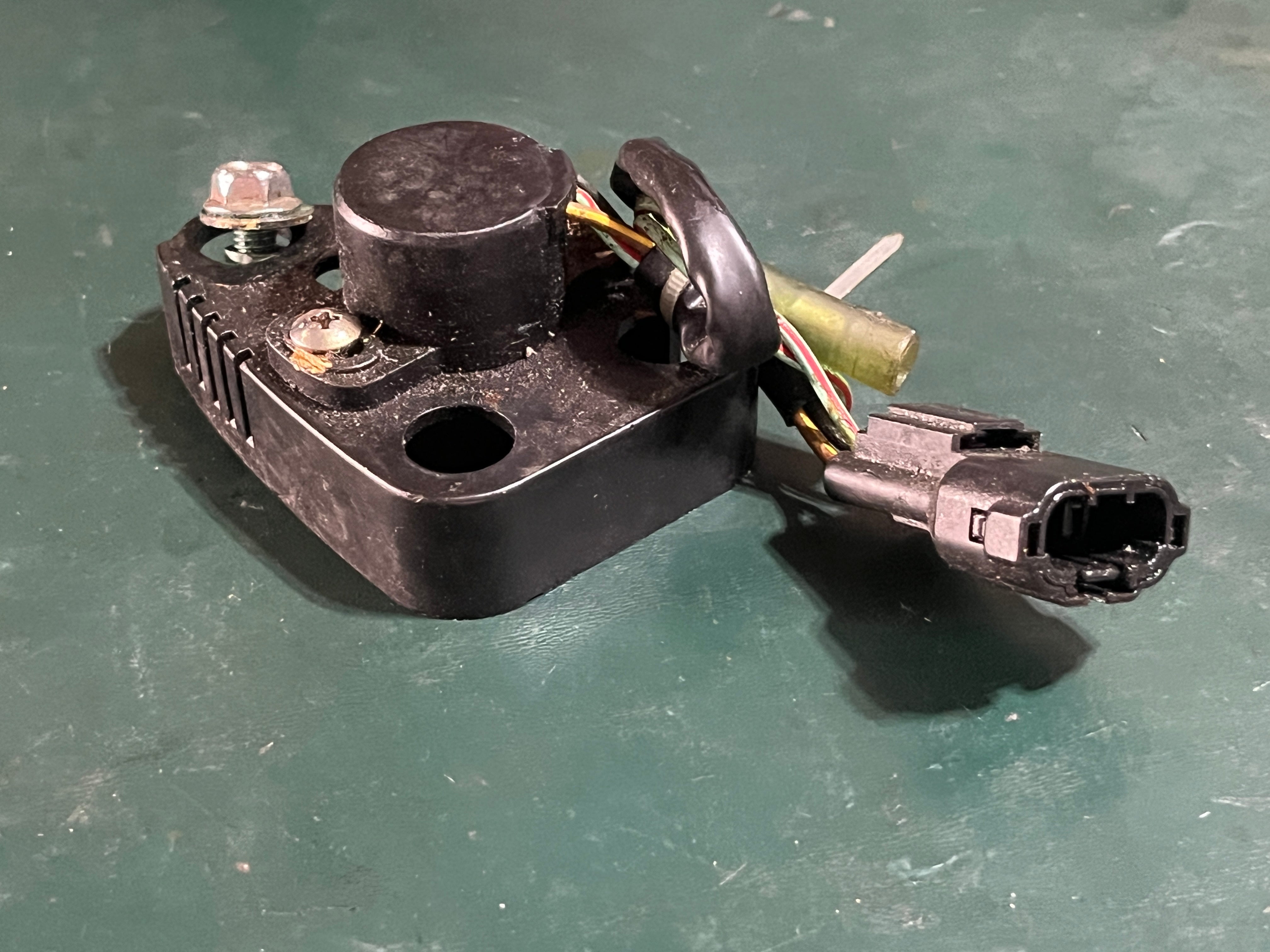 DT 225 200 175 150 hp Suzuki 37810-92E00 THROTTLE VALVE SENSOR ASSY 19 ...