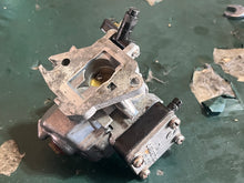 Cargar imagen en el visor de la galería, sold local nov25-2025——15 HP Yamaha CARBURETOR Assy 1 6E7-14301-74-00 with FUEL PUMP two stroke 1984