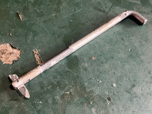 Cargar imagen en el visor de la galería, DT 6 hp Suzuki PIN TILT LOCK adjusting rod 45420-98101 two stroke 1986-2002